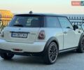 Білий Міні Cooper, об'ємом двигуна 1.6 л та пробігом 180 тис. км за 7200 $, фото 12 на Automoto.ua