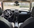 Білий Міні Cooper, об'ємом двигуна 1.6 л та пробігом 177 тис. км за 7100 $, фото 2 на Automoto.ua