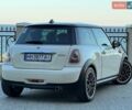 Білий Міні Cooper, об'ємом двигуна 1.6 л та пробігом 180 тис. км за 7200 $, фото 1 на Automoto.ua