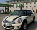 Білий Міні Cooper, об'ємом двигуна 1.6 л та пробігом 177 тис. км за 7100 $, фото 5 на Automoto.ua