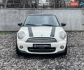 Белый Мини Купер, объемом двигателя 1.6 л и пробегом 178 тыс. км за 7990 $, фото 3 на Automoto.ua