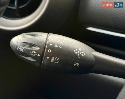 Белый Мини Купер, объемом двигателя 2 л и пробегом 189 тыс. км за 11500 $, фото 25 на Automoto.ua