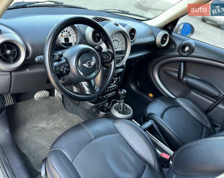 Білий Міні Cooper, об'ємом двигуна 1.6 л та пробігом 210 тис. км за 11000 $, фото 1 на Automoto.ua