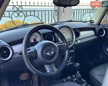 Білий Міні Cooper, об'ємом двигуна 1.6 л та пробігом 180 тис. км за 7200 $, фото 17 на Automoto.ua