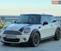 Білий Міні Cooper, об'ємом двигуна 1.6 л та пробігом 180 тис. км за 7200 $, фото 7 на Automoto.ua