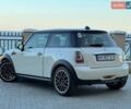 Білий Міні Cooper, об'ємом двигуна 1.6 л та пробігом 180 тис. км за 7200 $, фото 6 на Automoto.ua