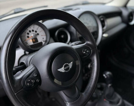 Белый Мини Купер, объемом двигателя 1.6 л и пробегом 132 тыс. км за 7950 $, фото 11 на Automoto.ua