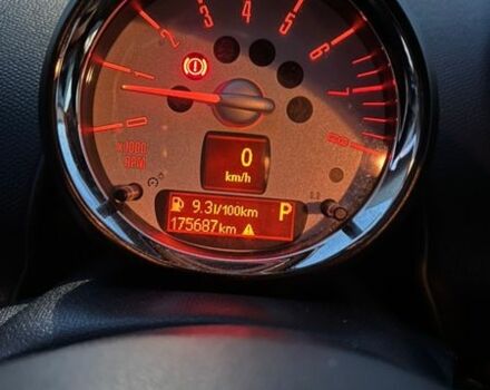 Белый Мини Купер, объемом двигателя 1.6 л и пробегом 175 тыс. км за 10450 $, фото 9 на Automoto.ua