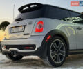 Білий Міні Cooper, об'ємом двигуна 1.6 л та пробігом 233 тис. км за 7490 $, фото 22 на Automoto.ua
