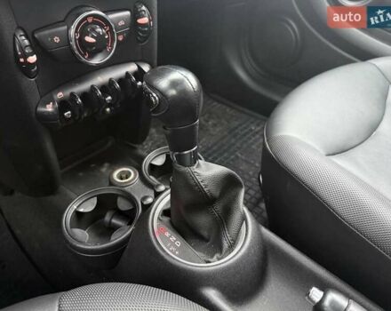 Білий Міні Cooper, об'ємом двигуна 1.6 л та пробігом 131 тис. км за 8990 $, фото 18 на Automoto.ua