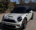 Білий Міні Cooper, об'ємом двигуна 1.6 л та пробігом 236 тис. км за 8300 $, фото 1 на Automoto.ua