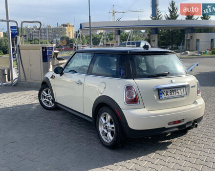 Білий Міні Cooper, об'ємом двигуна 1.6 л та пробігом 117 тис. км за 6500 $, фото 6 на Automoto.ua