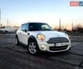 Білий Міні Cooper, об'ємом двигуна 1.6 л та пробігом 219 тис. км за 8000 $, фото 1 на Automoto.ua