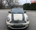 Білий Міні Cooper, об'ємом двигуна 1.6 л та пробігом 135 тис. км за 8500 $, фото 1 на Automoto.ua