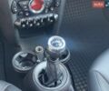 Білий Міні Cooper, об'ємом двигуна 1.6 л та пробігом 167 тис. км за 8000 $, фото 22 на Automoto.ua