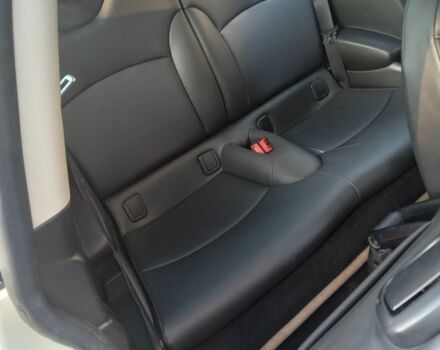 Білий Міні Cooper, об'ємом двигуна 1.6 л та пробігом 165 тис. км за 8500 $, фото 4 на Automoto.ua