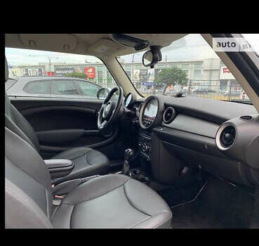 Белый Мини Купер, объемом двигателя 1.6 л и пробегом 207 тыс. км за 7500 $, фото 16 на Automoto.ua