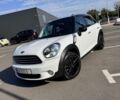 Білий Міні Cooper, об'ємом двигуна 1.6 л та пробігом 107 тис. км за 10200 $, фото 1 на Automoto.ua