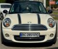 Белый Мини Купер, объемом двигателя 1.54 л и пробегом 178 тыс. км за 6800 $, фото 1 на Automoto.ua