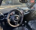 Білий Міні Cooper, об'ємом двигуна 1.6 л та пробігом 167 тис. км за 8000 $, фото 12 на Automoto.ua