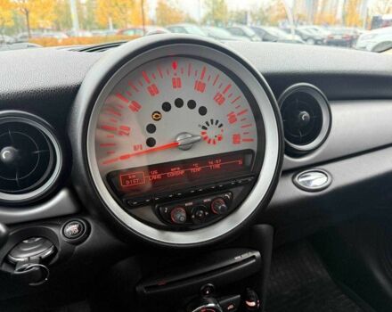 Міні Cooper 2012 у Києві на Automoto.ua Білий Міні Cooper, об'ємом двигуна 1.6 л та пробігом 131 тис. км за 8990 $, фото 16 на Automoto.ua