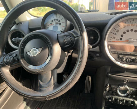 Білий Міні Cooper, об'ємом двигуна 1.6 л та пробігом 117 тис. км за 6500 $, фото 11 на Automoto.ua