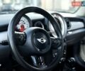 Білий Міні Cooper, об'ємом двигуна 1.6 л та пробігом 219 тис. км за 8000 $, фото 4 на Automoto.ua