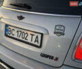 Білий Міні Cooper, об'ємом двигуна 1.6 л та пробігом 233 тис. км за 7490 $, фото 21 на Automoto.ua