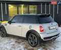 Білий Міні Cooper, об'ємом двигуна 1.6 л та пробігом 233 тис. км за 7490 $, фото 15 на Automoto.ua