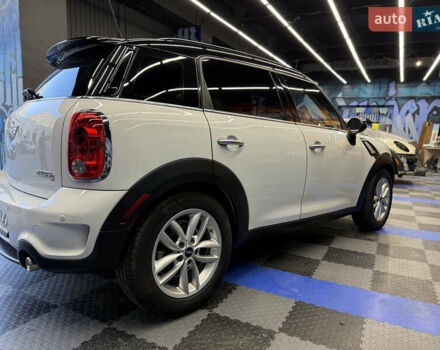 Мини Купер 2013 в Киеве на Automoto.ua Белый Мини Купер, объемом двигателя 1.6 л и пробегом 107 тыс. км за 12990 $, фото 2 на Automoto.ua