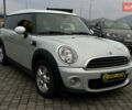 Білий Міні Cooper, об'ємом двигуна 1.6 л та пробігом 267 тис. км за 9700 $, фото 1 на Automoto.ua