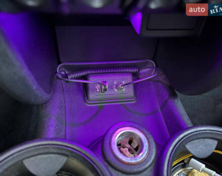 Міні Cooper 2013 у Києві на Automoto.ua Білий Міні Cooper, об'ємом двигуна 1.6 л та пробігом 174 тис. км за 7400 $, фото 15 на Automoto.ua