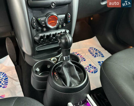 Белый Мини Купер, объемом двигателя 2 л и пробегом 201 тыс. км за 10950 $, фото 18 на Automoto.ua