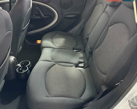 Білий Міні Cooper, об'ємом двигуна 2 л та пробігом 201 тис. км за 10950 $, фото 10 на Automoto.ua
