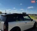 Белый Мини Купер, объемом двигателя 1.6 л и пробегом 165 тыс. км за 10000 $, фото 12 на Automoto.ua
