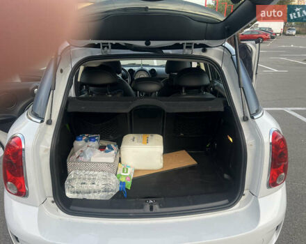 Белый Мини Купер, объемом двигателя 1.6 л и пробегом 150 тыс. км за 10700 $, фото 8 на Automoto.ua