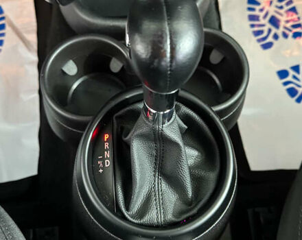 Белый Мини Купер, объемом двигателя 2 л и пробегом 201 тыс. км за 10950 $, фото 19 на Automoto.ua