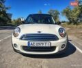 Белый Мини Купер, объемом двигателя 1.6 л и пробегом 118 тыс. км за 9500 $, фото 1 на Automoto.ua