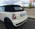 Белый Мини Купер, объемом двигателя 1.6 л и пробегом 291 тыс. км за 8000 $, фото 10 на Automoto.ua