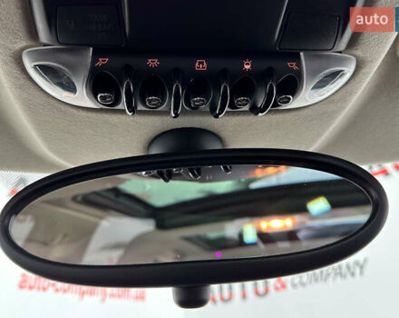 Білий Міні Cooper, об'ємом двигуна 2 л та пробігом 201 тис. км за 10950 $, фото 20 на Automoto.ua