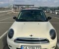 Білий Міні Cooper, об'ємом двигуна 1.6 л та пробігом 219 тис. км за 8300 $, фото 14 на Automoto.ua