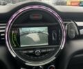 Белый Мини Купер, объемом двигателя 2 л и пробегом 154 тыс. км за 15690 $, фото 24 на Automoto.ua