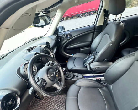 Білий Міні Cooper, об'ємом двигуна 1.6 л та пробігом 160 тис. км за 9800 $, фото 26 на Automoto.ua