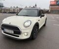 Белый Мини Купер, объемом двигателя 1.2 л и пробегом 122 тыс. км за 8500 $, фото 1 на Automoto.ua
