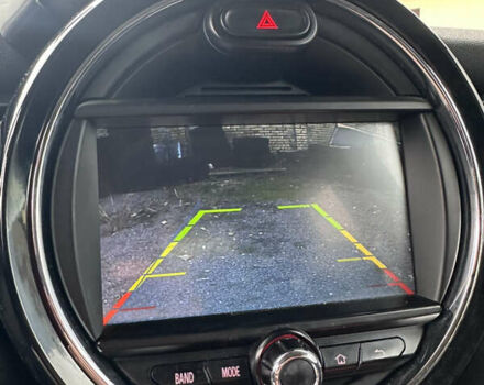 Білий Міні Cooper, об'ємом двигуна 1.3 л та пробігом 122 тис. км за 5900 $, фото 20 на Automoto.ua