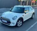 Білий Міні Cooper, об'ємом двигуна 1.5 л та пробігом 204 тис. км за 9999 $, фото 19 на Automoto.ua