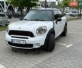 Белый Мини Купер, объемом двигателя 2 л и пробегом 210 тыс. км за 10500 $, фото 1 на Automoto.ua