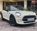 Білий Міні Cooper, об'ємом двигуна 1.3 л та пробігом 122 тис. км за 5999 $, фото 16 на Automoto.ua