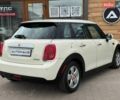 Білий Міні Cooper, об'ємом двигуна 1.5 л та пробігом 224 тис. км за 8200 $, фото 5 на Automoto.ua