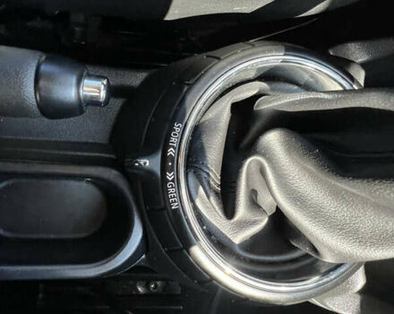 Белый Мини Купер, объемом двигателя 2 л и пробегом 133 тыс. км за 13333 $, фото 34 на Automoto.ua